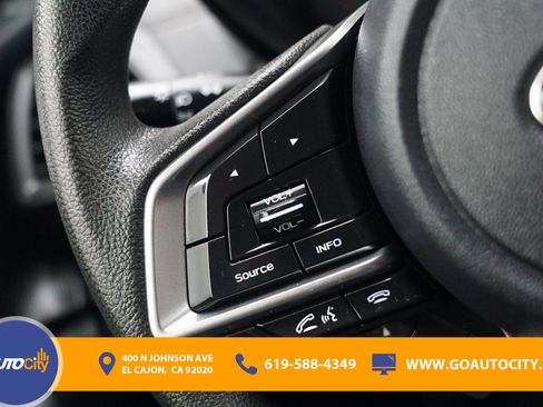 Used 2022 Subaru Crosstrek 2.0i AWD/4WD image 18