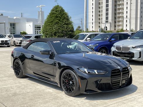 Used 2025 BMW M4 xDrive Competition AWD/4WD image 1