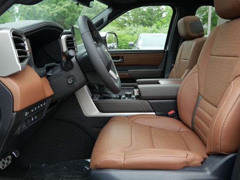 New 2026 Toyota Tundra Platinum AWD/4WD image 12