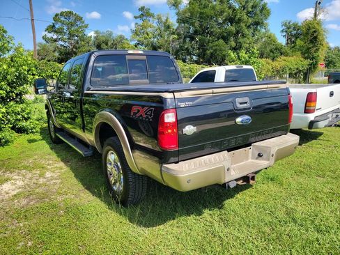 Used 2013 Ford F250 King Ranch w/ King Ranch w/Chrome Pkg AWD/4WD image 6