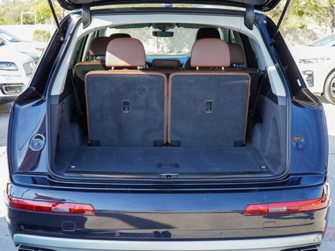 Used 2019 Audi Q7 3.0T Prestige w/ Prestige Package image 7