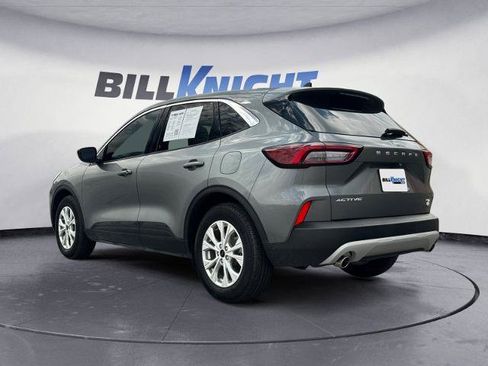 Certified 2024 Ford Escape Active FWD image 3