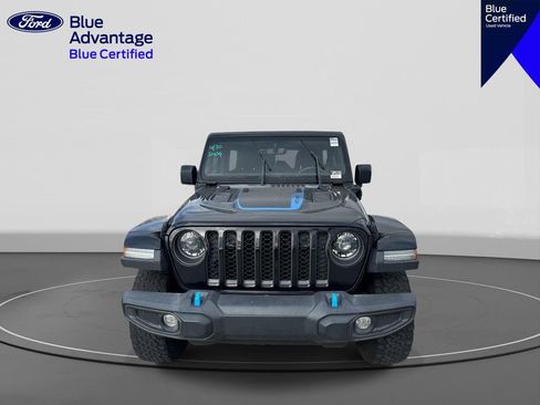 Used 2023 Jeep Wrangler Unlimited Rubicon 4xe w/ Cold Weather Group AWD/4WD image 3