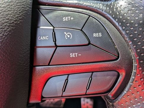 Used 2019 Dodge Charger R/T w/ Blacktop Package RWD image 20