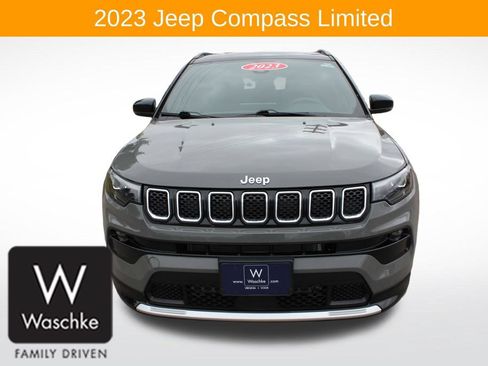 Used 2023 Jeep Compass Limited w/ Elite Group AWD/4WD image 2