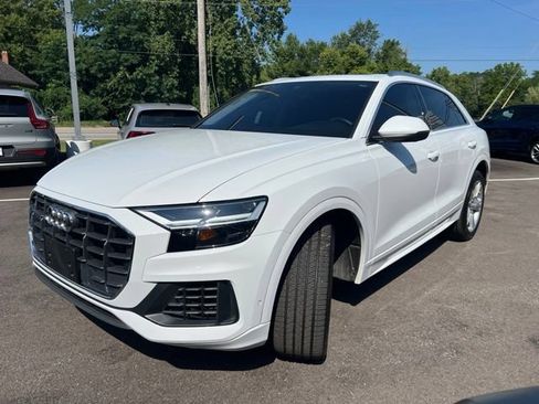 Used 2022 Audi Q8 Premium AWD/4WD image 33