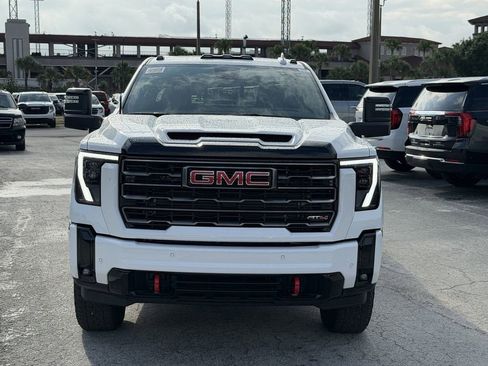 New 2026 GMC Sierra 2500 AT4 w/ AT4 Premium Plus Package AWD/4WD image 3