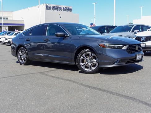 Used 2023 Honda Accord EX image 6