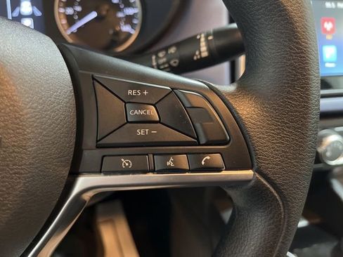 Used 2024 Nissan Versa SV FWD image 12