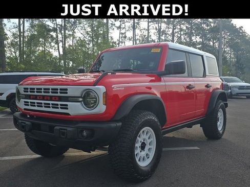 Used 2024 Ford Bronco Heritage Edition image 1