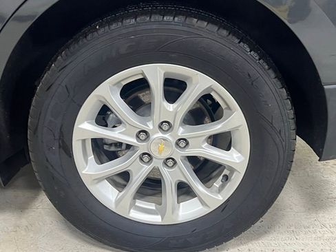 Used 2021 Chevrolet Equinox LT w/ Driver Convenience Package AWD/4WD image 38