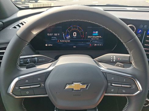 New 2026 Chevrolet Traverse LT FWD image 9