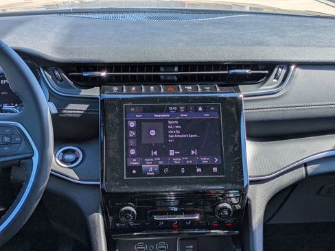 New 2025 Jeep Grand Cherokee L Laredo RWD image 16