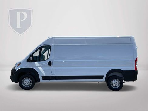 New 2025 RAM ProMaster 2500 w/ Convenience Group image 5