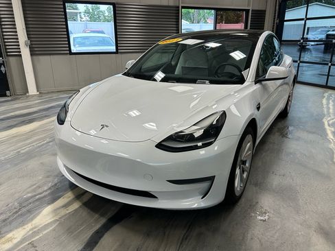 Used 2021 Tesla Model 3 Long Range AWD/4WD image 2