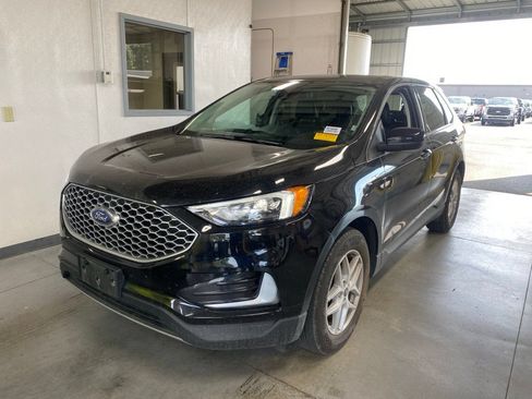 Certified 2024 Ford Edge SEL AWD/4WD image 2