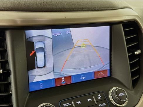 Used 2018 GMC Acadia Denali w/ Technology Package image 16