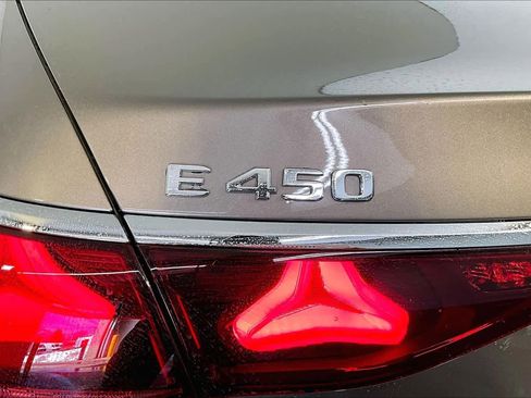 New 2026 Mercedes-Benz E 450 4MATIC Sedan image 6