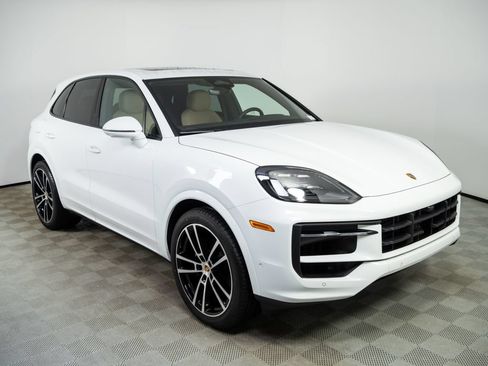 New 2026 Porsche Cayenne AWD/4WD image 27