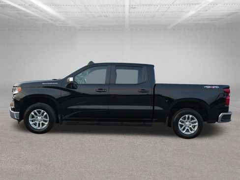Used 2025 Chevrolet Silverado 1500 LT AWD/4WD image 4