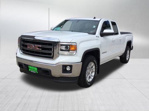 Used 2014 GMC Sierra 1500 SLE w/ SLE Value Package AWD/4WD image 2