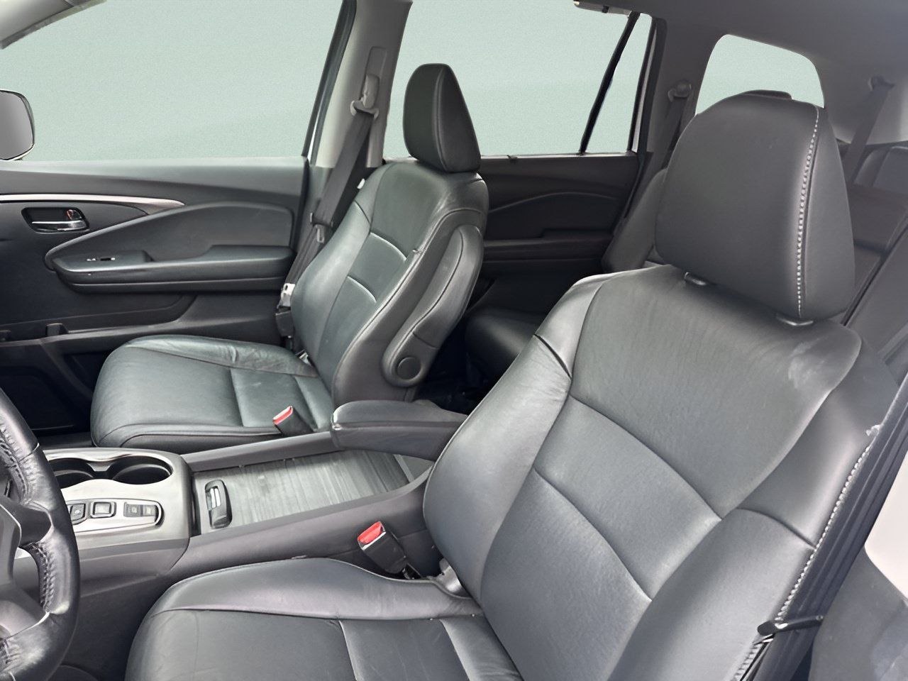 Used 2021 Honda Pilot Special Edition image 15