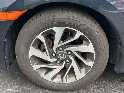 Used 2017 Honda Civic EX image 29