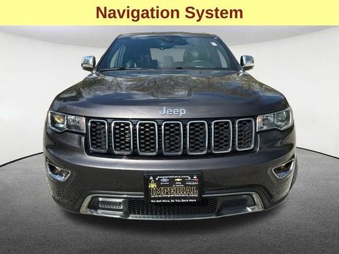 Used 2017 Jeep Grand Cherokee Limited AWD/4WD image 4