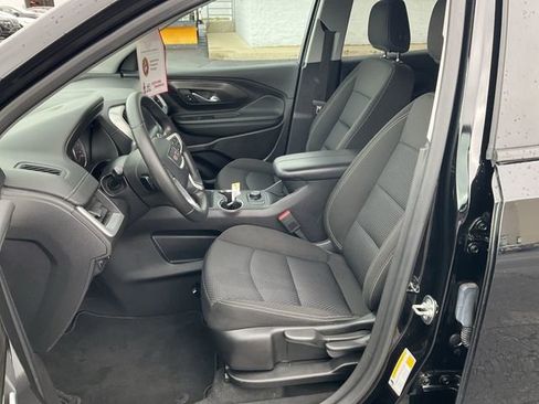 Used 2024 GMC Terrain SLE AWD/4WD image 10