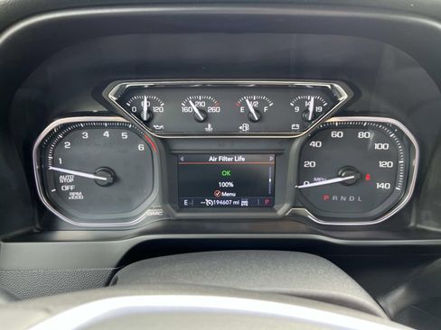 Used 2019 GMC Sierra 1500 SLT w/ SLT Premium Package image 37