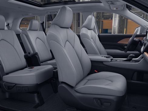 New 2026 Toyota Grand Highlander FWD image 20