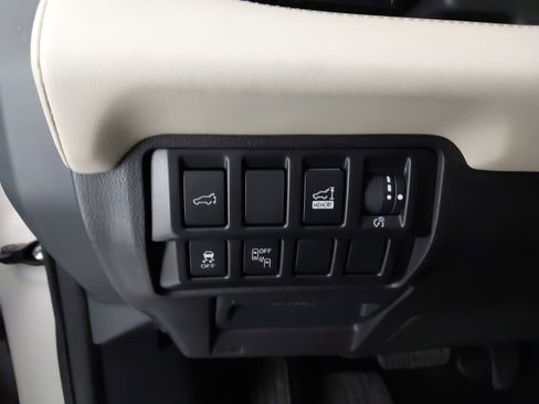 Used 2019 Subaru Ascent Limited AWD/4WD image 24