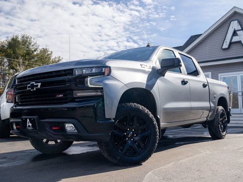 Used 2021 Chevrolet Silverado 1500 LT Trail Boss w/ Convenience Package II image 1