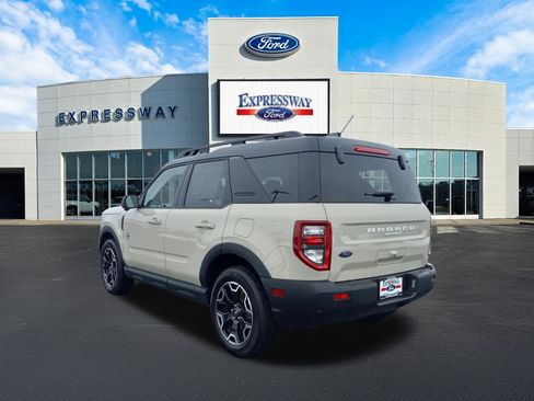 Used 2025 Ford Bronco Sport Outer Banks w/ Outer Banks Tech Package+ image 8