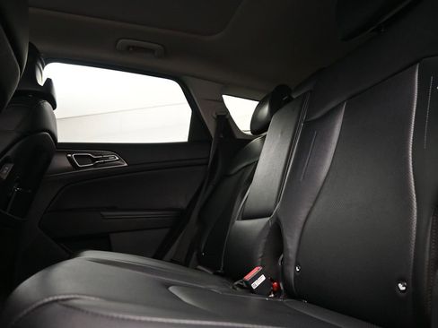 Used 2023 Kia Sportage SX image 14