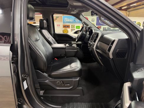 Used 2019 Ford F350 Lariat w/ Lariat Ultimate Package AWD/4WD image 21