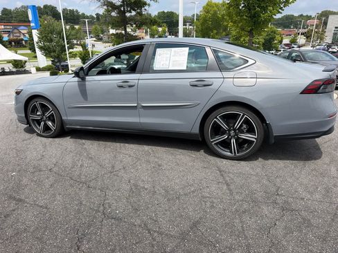 Certified 2023 Honda Accord Sport image 6