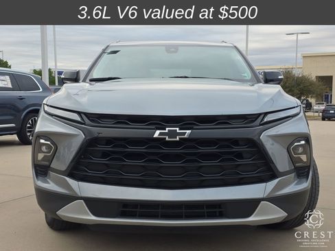 Used 2024 Chevrolet Blazer LT w/ Midnight/Sport Edition image 2