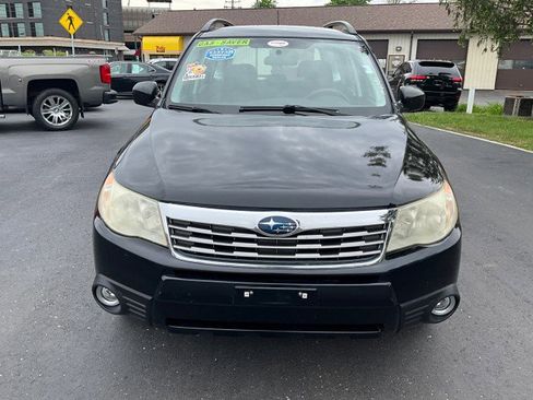 Used 2010 Subaru Forester 2.5X w/ Popular Equipment Group 1B AWD/4WD image 2