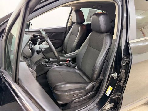 Used 2018 Buick Encore Preferred FWD image 19