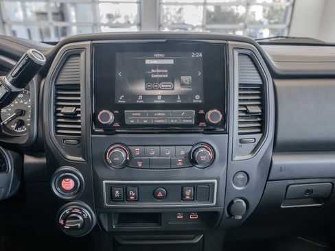 Used 2022 Nissan Titan S w/ S Utility Package image 19