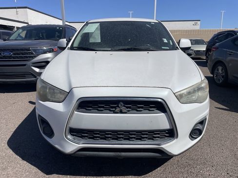 Used 2015 Mitsubishi Outlander Sport ES image 3