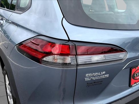 Used 2026 Toyota Corolla Cross L FWD image 28