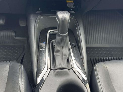 Used 2024 Toyota Corolla XSE FWD image 6