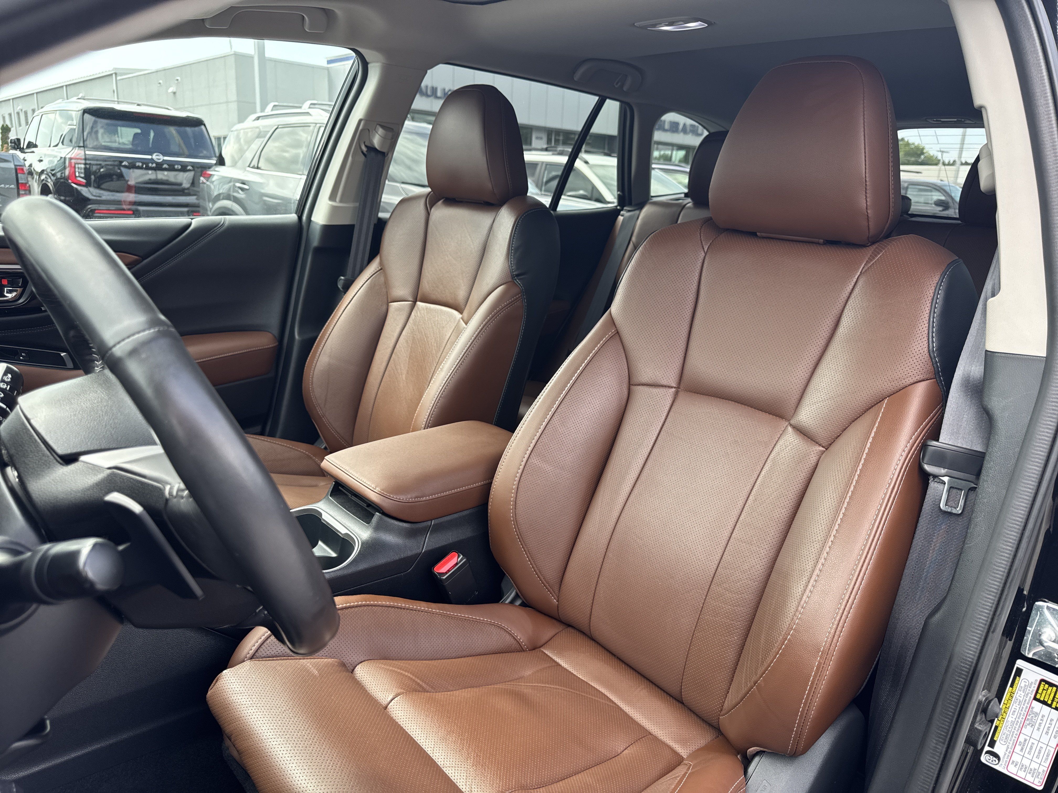 Used 2025 Subaru Outback Touring AWD/4WD image 16