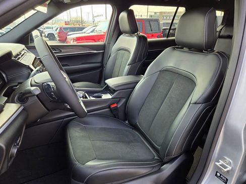 New 2026 Jeep Grand Cherokee L 4WD image 14