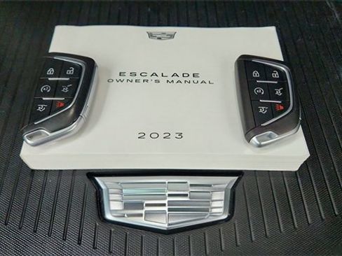Used 2023 Cadillac Escalade Premium Luxury w/ Performance Package image 68