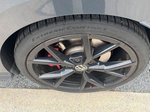 Used 2024 Volkswagen GTI S FWD image 6