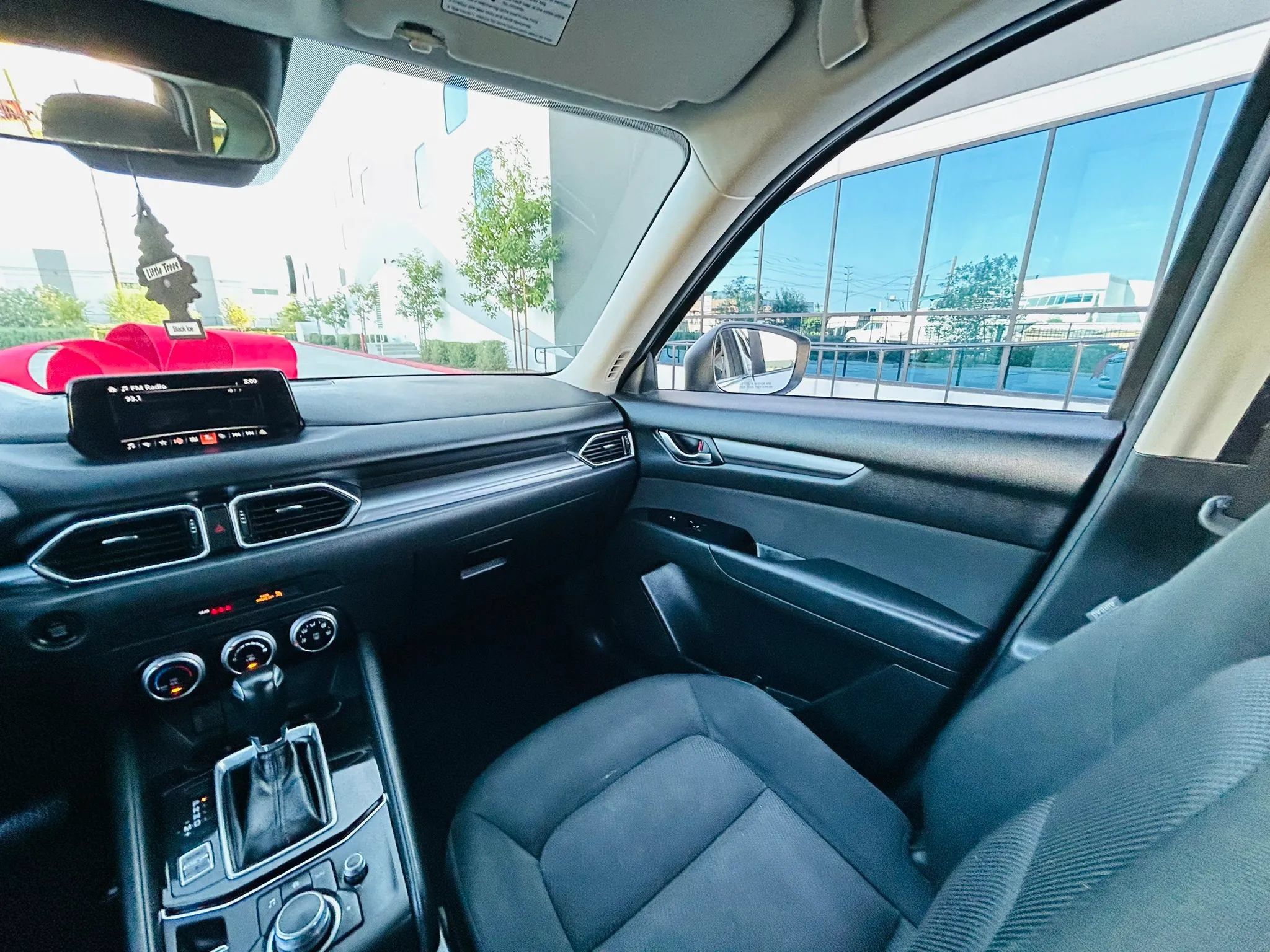 Used 2019 MAZDA CX-5 Sport FWD image 5