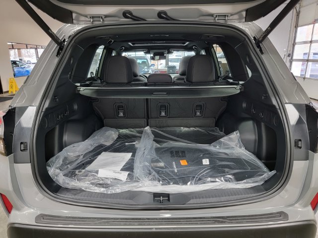 New 2026 Subaru Forester Premium AWD/4WD image 35
